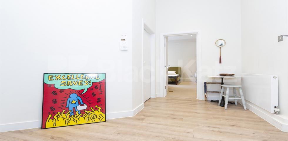 			WAREHOUSE CONVERSION IN ANGEL-OLD STREET-SHOREDITCH, 2 Bedroom, 1 bath, 1 reception Flat			 EAGLE HOUSE-EAGLE WHARF ROAD, ANGEL-OLD STREET-SHOREDITCH